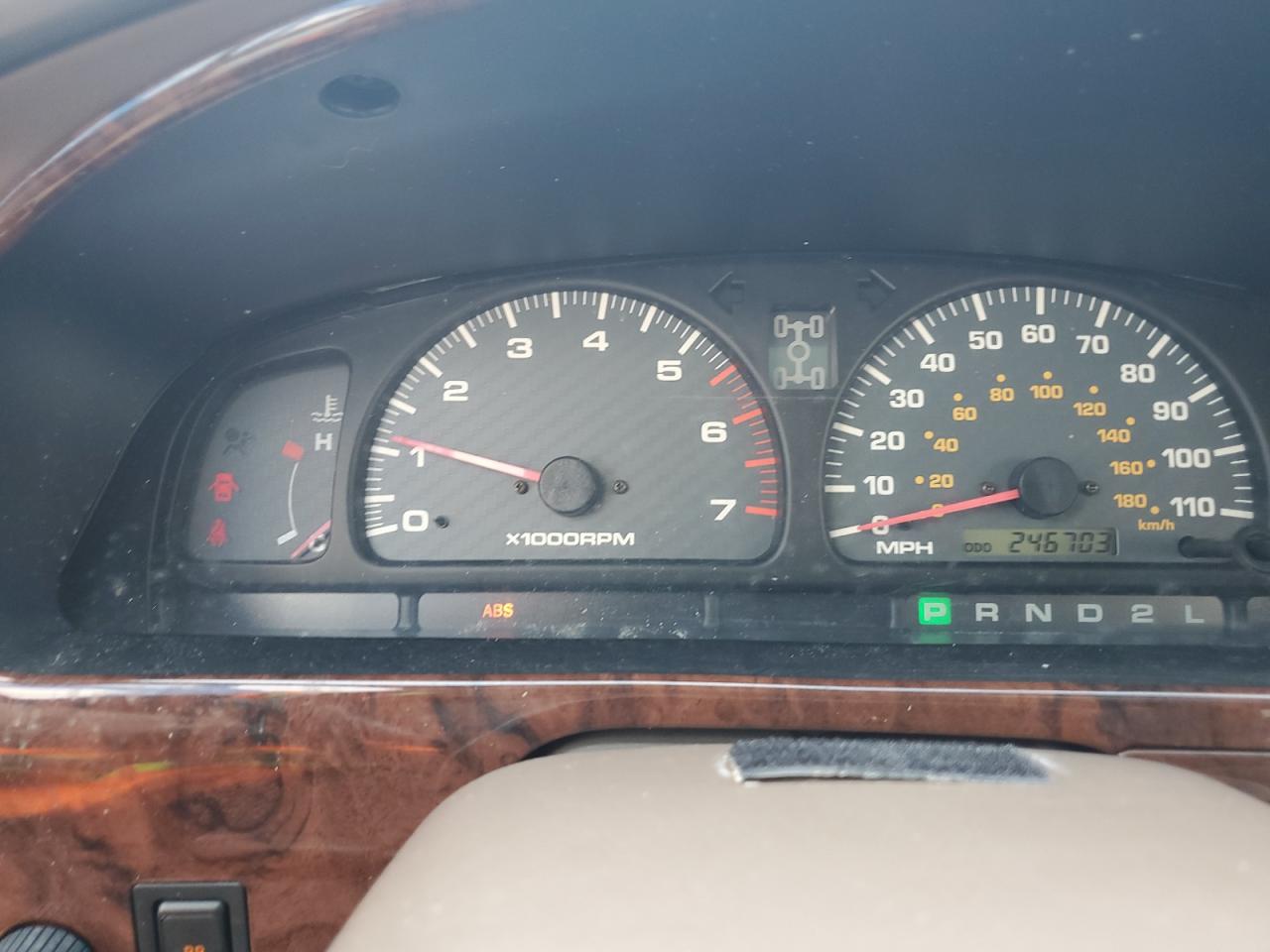 2000 Toyota 4Runner - Image 9