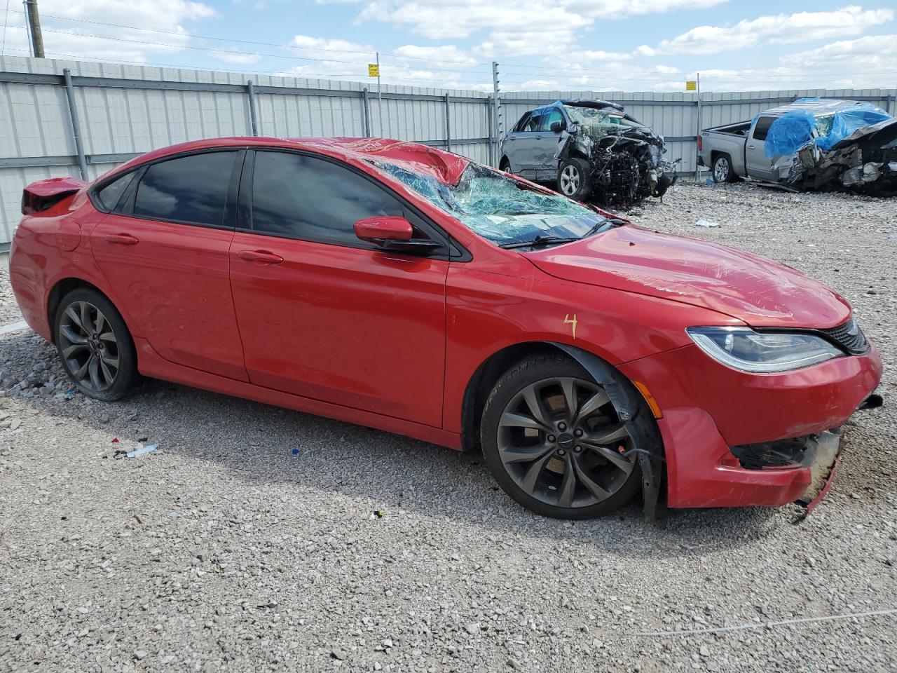 2016 Chrysler 200 - Image 4