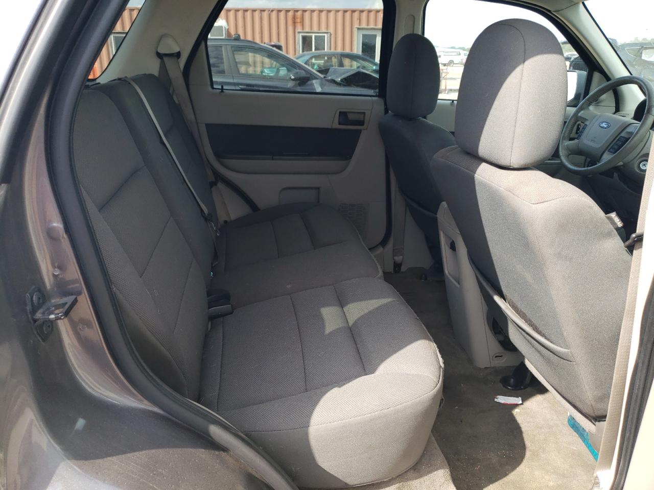 2009 Ford Escape - Image 10