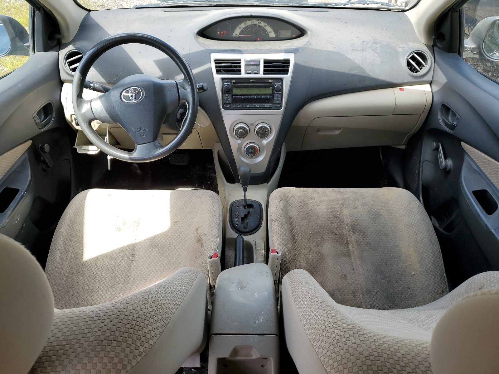 JTDBT923981233165 2008 Toyota Yaris