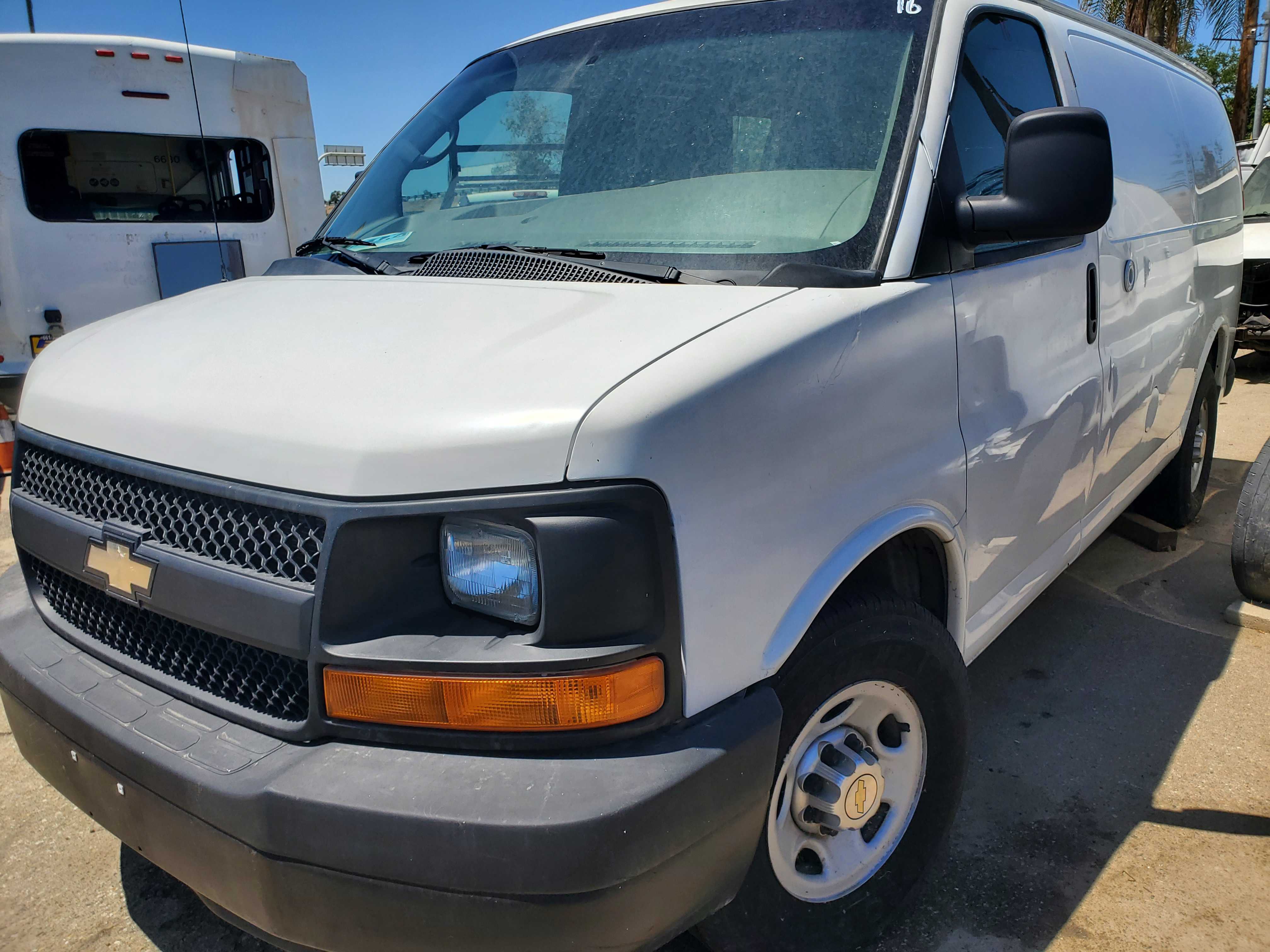 2012 Chevrolet Express G2 vin: 1GCWGFCB5C1117495