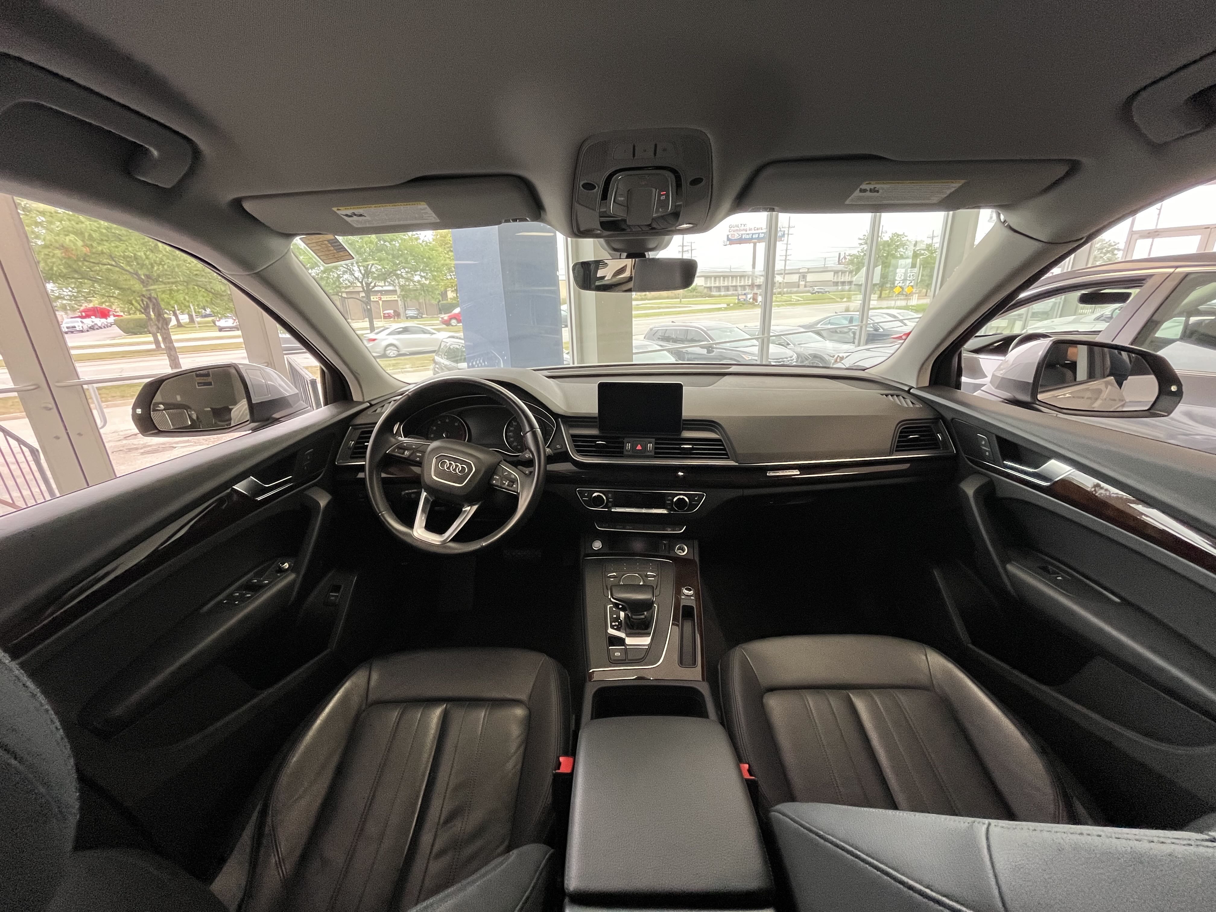 2019 Audi Q5 Premium vin: WA1ANAFY3K2129036