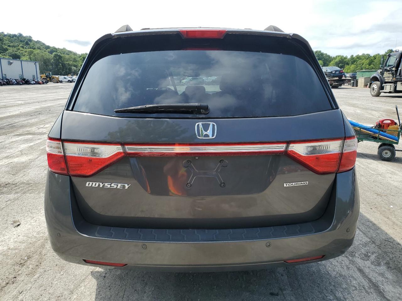 5FNRL5H92CB054498 2012 Honda Odyssey Touring