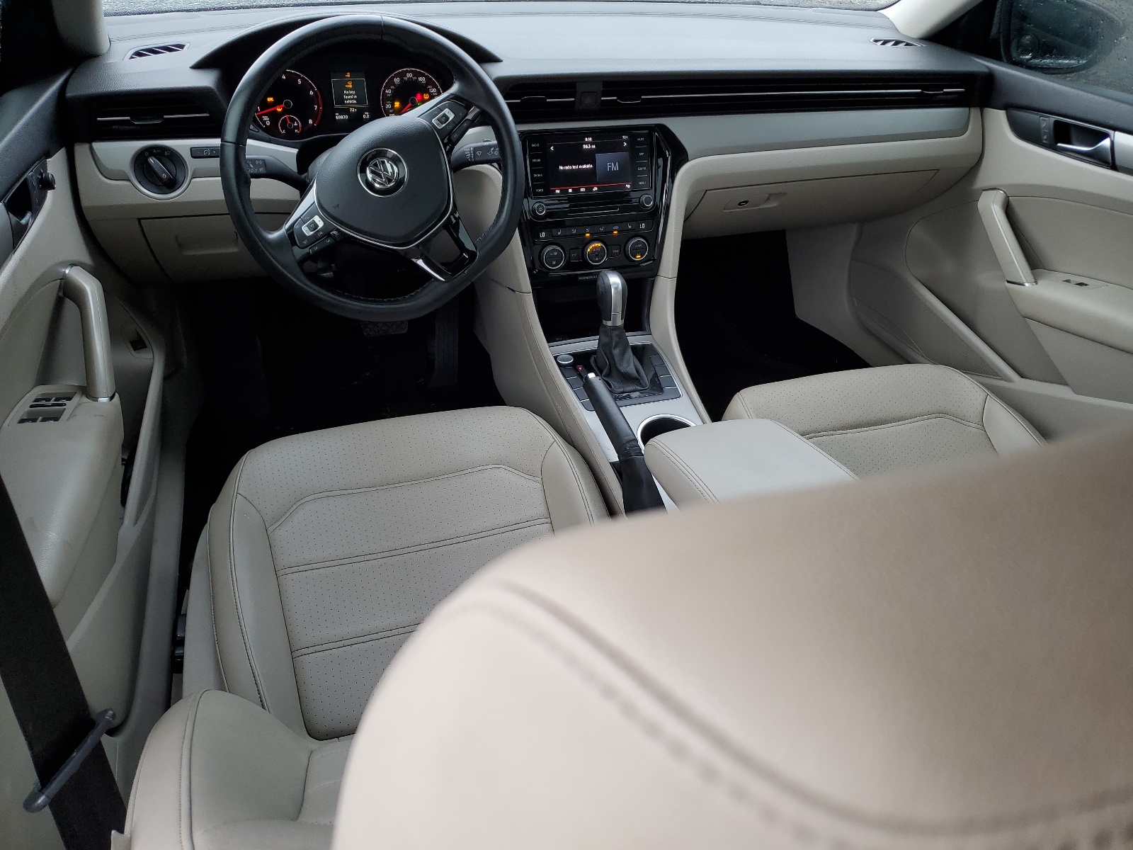 1VWWA7A32LC010005 2020 Volkswagen Passat Se