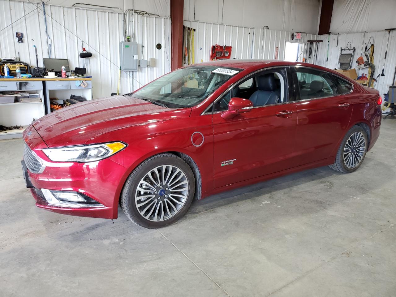 3FA6P0SU2HR201762 2017 FORD FUSION - Image 1