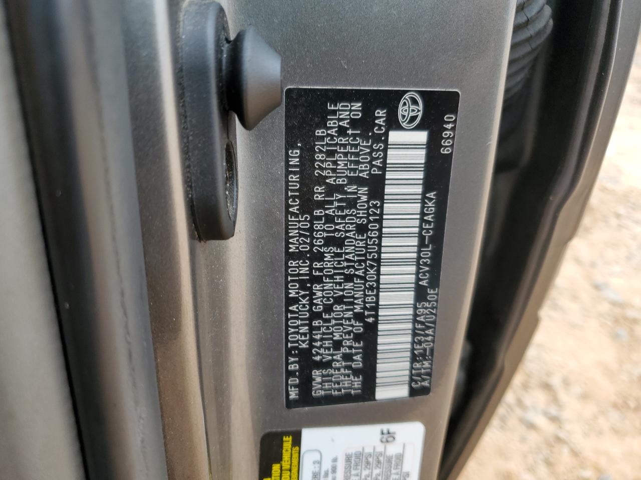 2005 Toyota Camry Le VIN: 4T1BE30K75U560123 Lot: 66098084