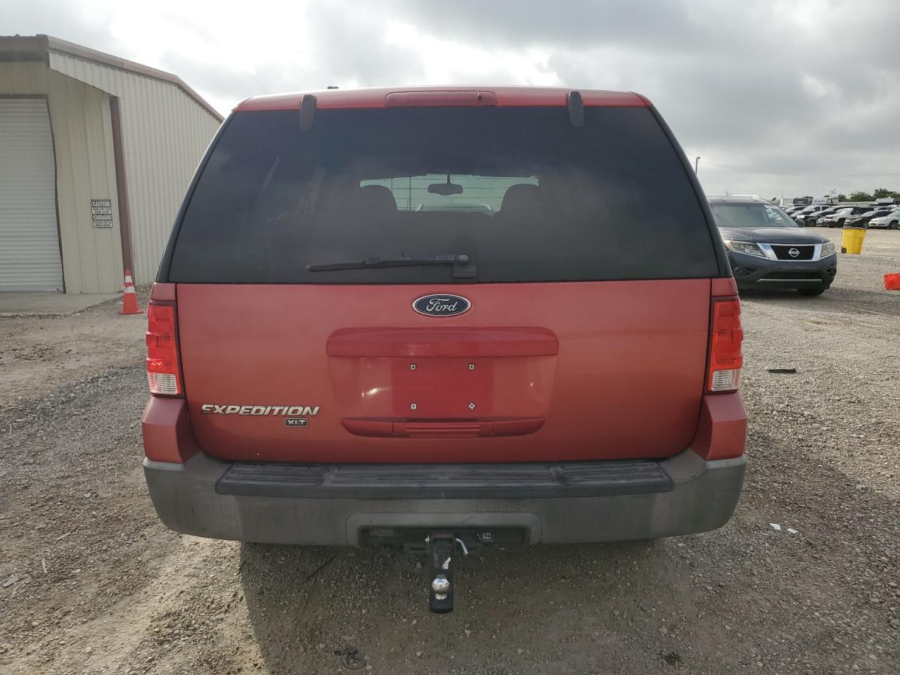 1FMRU15W23LC38753 2003 Ford Expedition Xlt