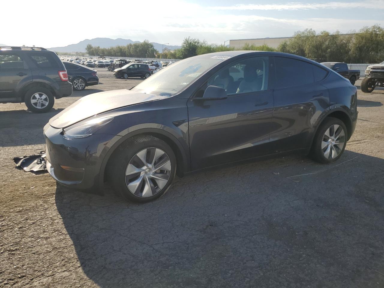 7SAYGDEE8RA238199 2024 TESLA MODEL Y - Image 1