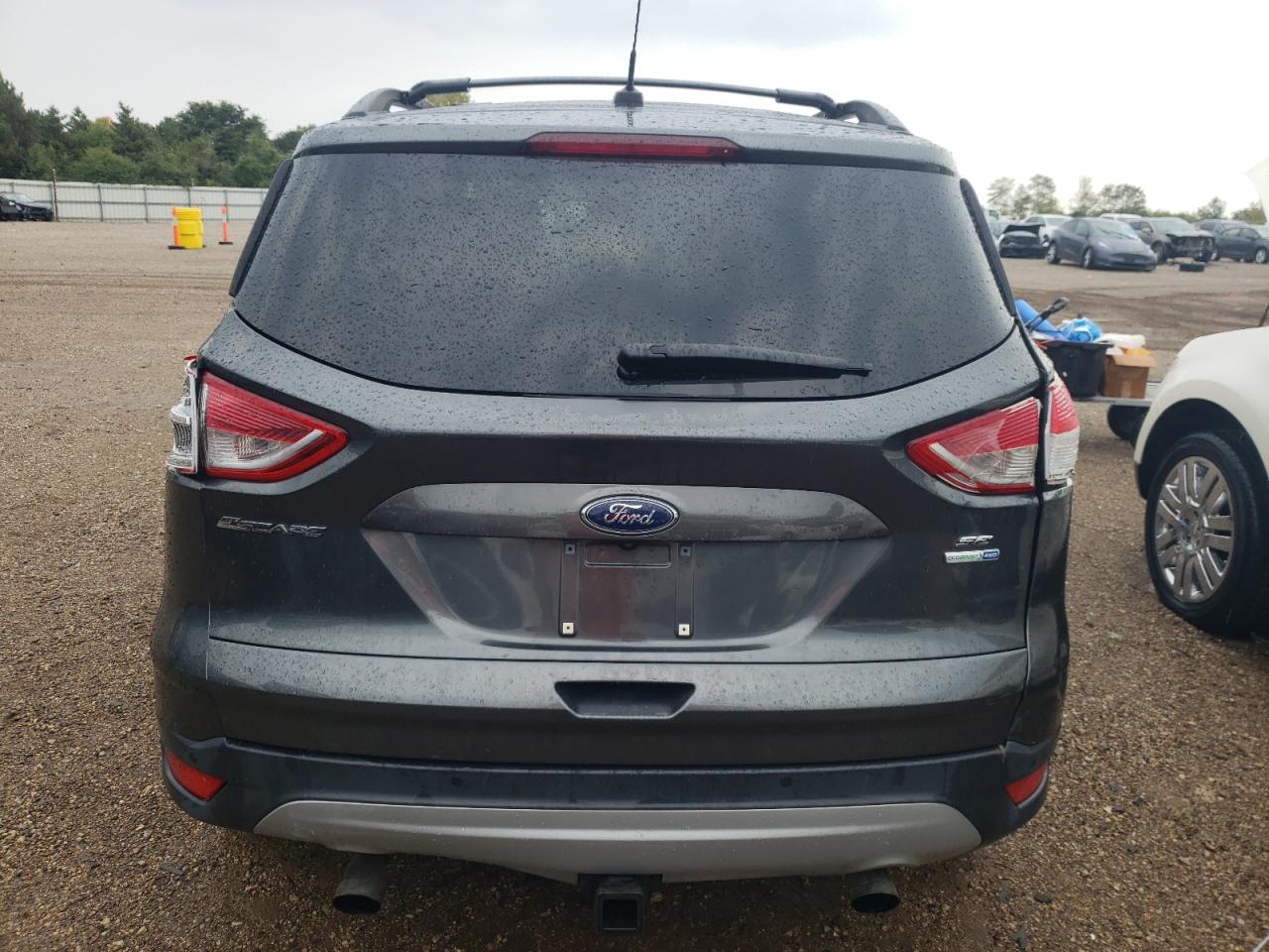 1FMCU9G97GUB40264 2016 Ford Escape Se