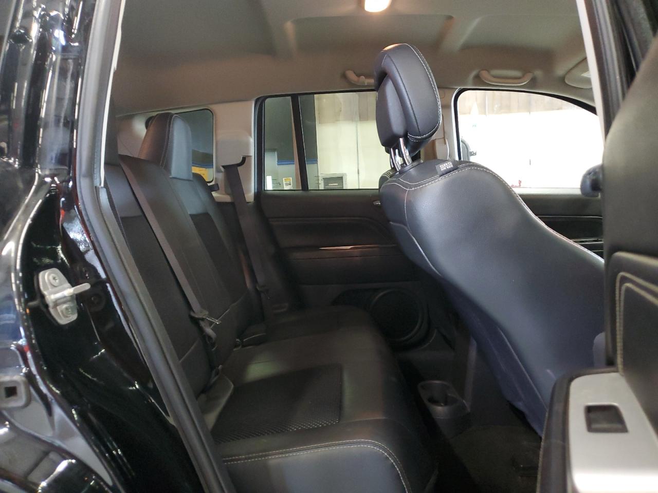 2016 Jeep Compass Latitude VIN: 1C4NJCEA0GD744433 Lot: 68353924