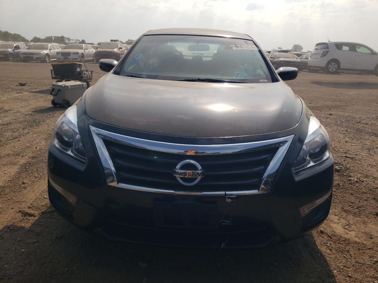 2014 Nissan Altima - Image 5