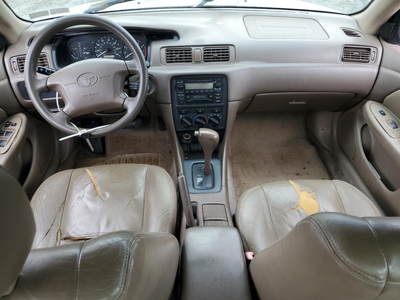 2000 Toyota Camry Ce VIN: 4T1BG22K3YU691751 Lot: 67887734