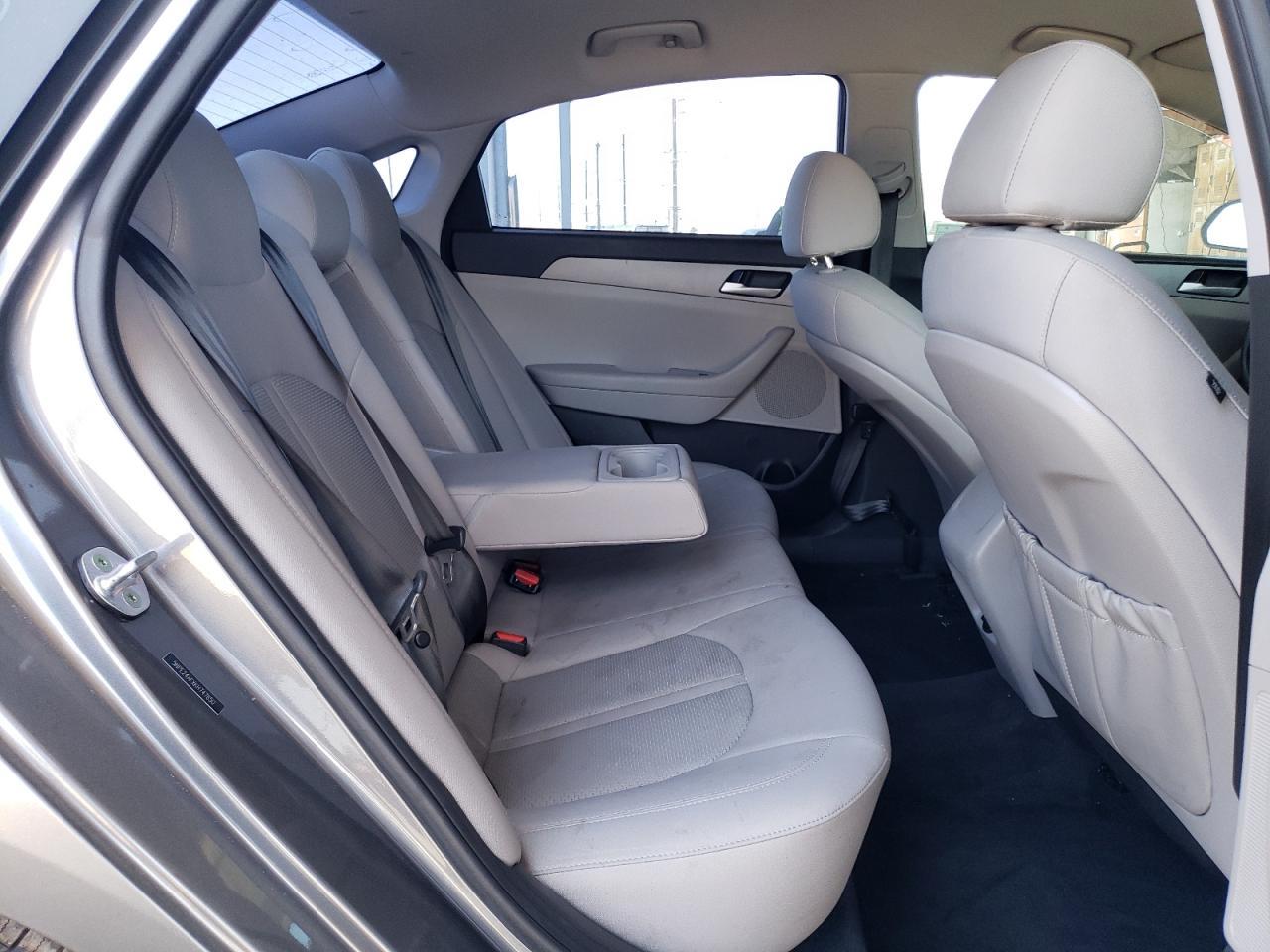 2019 Hyundai Sonata - Image 19