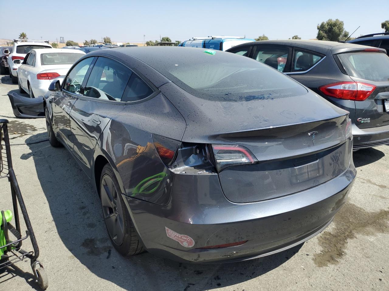 5YJ3E1EA9PF613607 2023 TESLA MODEL 3 - Image 2