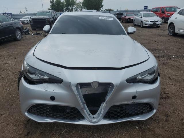  ALFA ROMEO GIULIA 2017 Серебристый