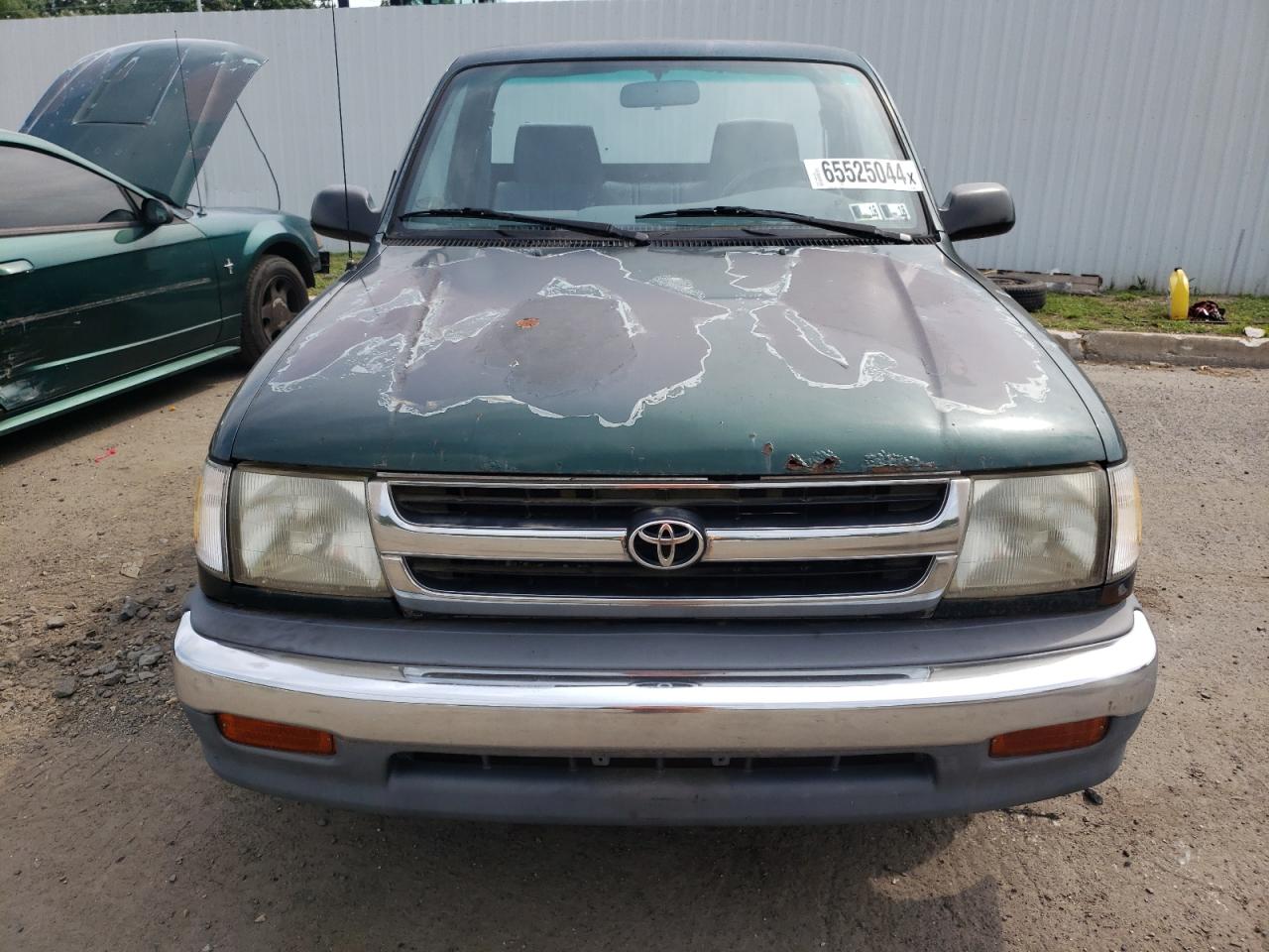 2000 Toyota Tacoma VIN: 4TANL42N6YZ581696 Lot: 65525044