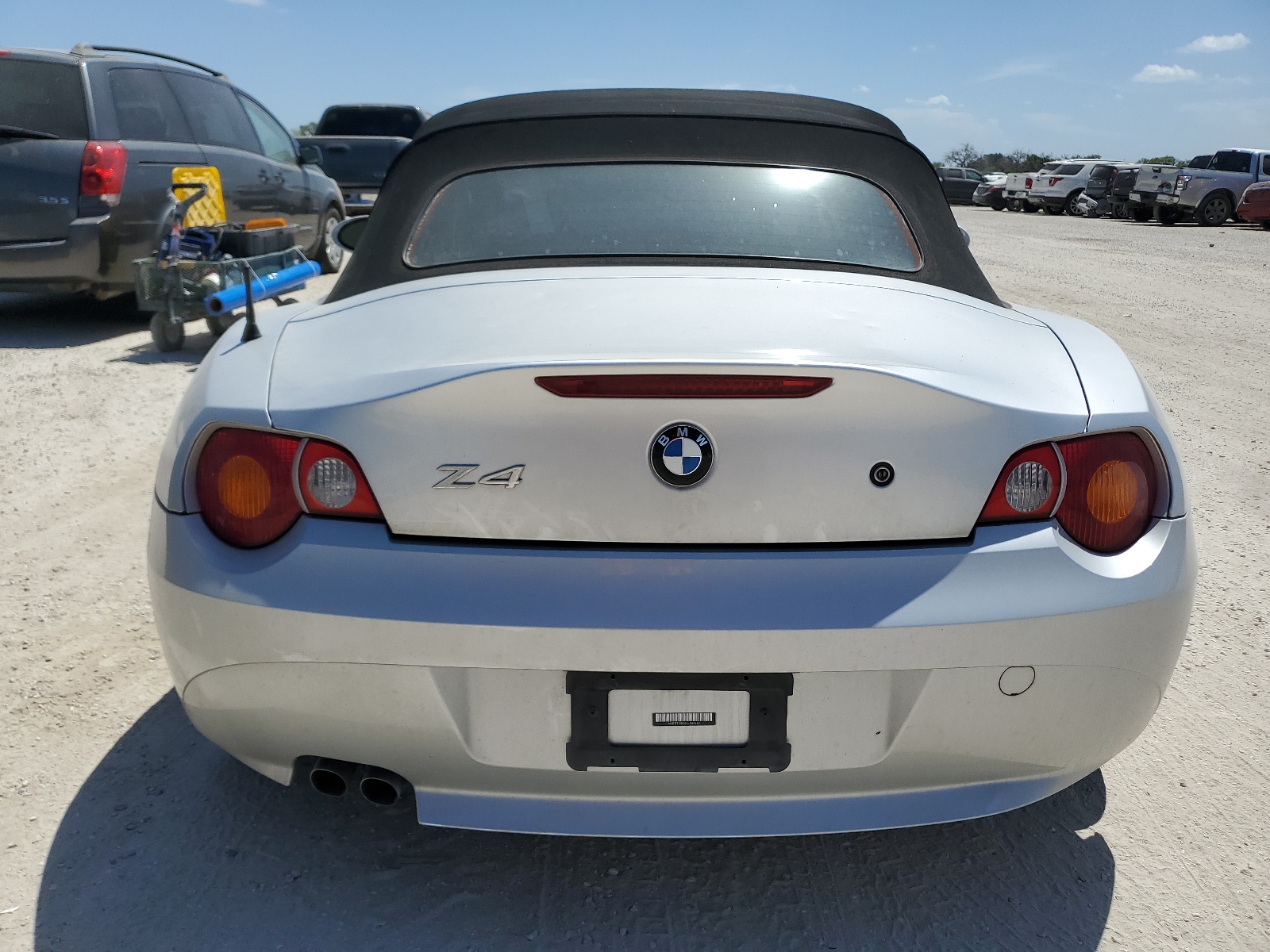 4USBT334X3LR62562 2003 BMW Z4 2.5