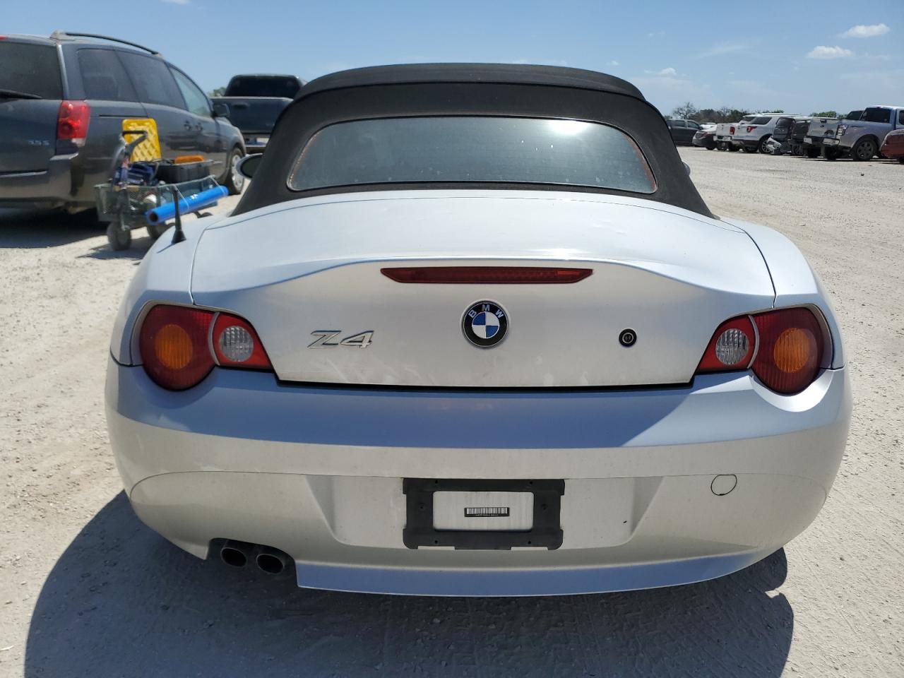 2003 BMW Z4 2.5 VIN: 4USBT334X3LR62562 Lot: 66368974