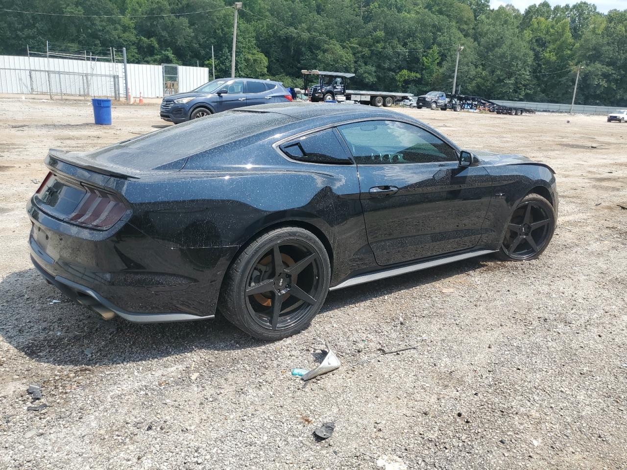 VIN 1FA6P8CFXJ5178464 2018 FORD MUSTANG no.3