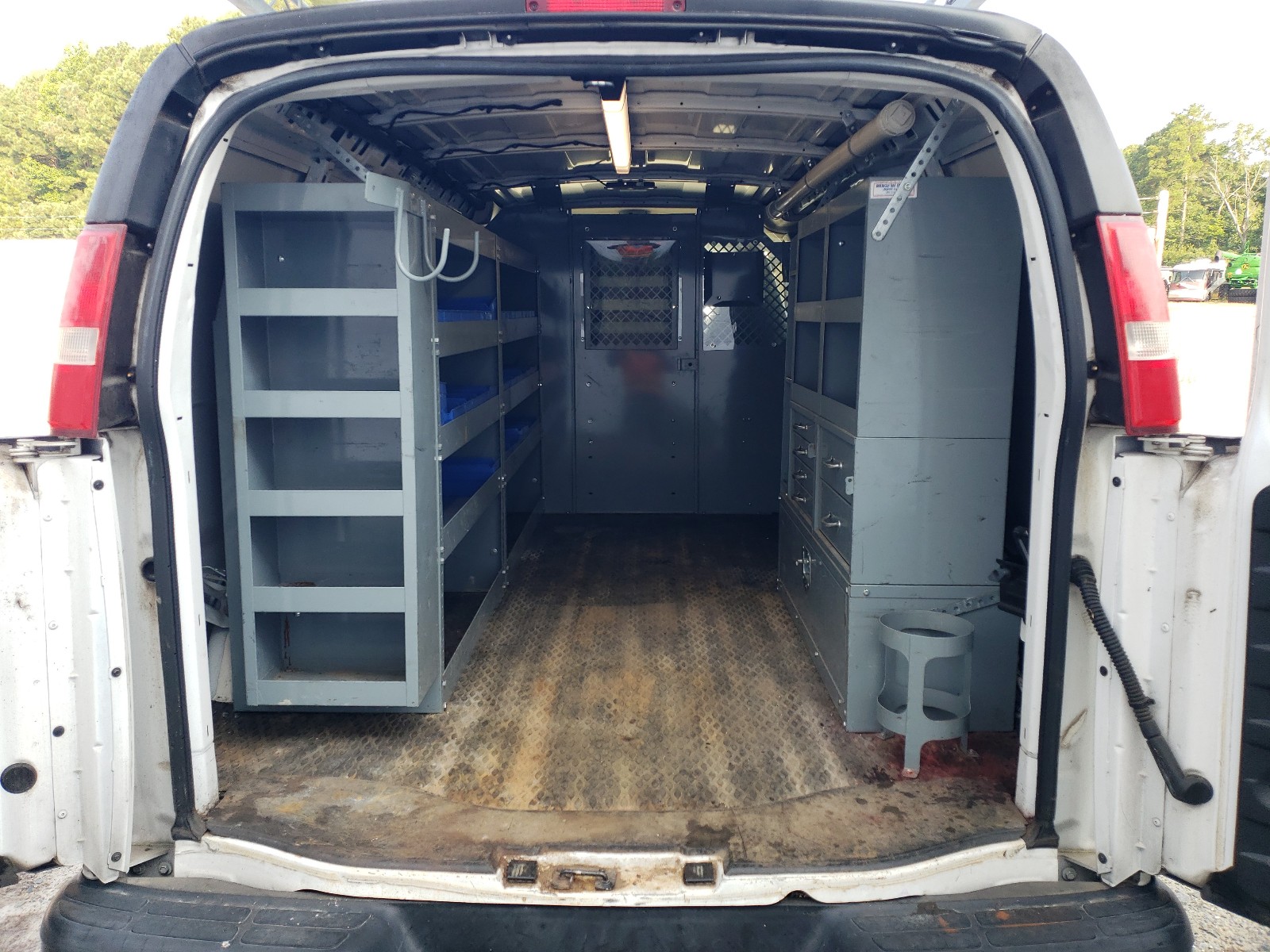 1GCWGAFF5G1264200 2016 Chevrolet Express G2500