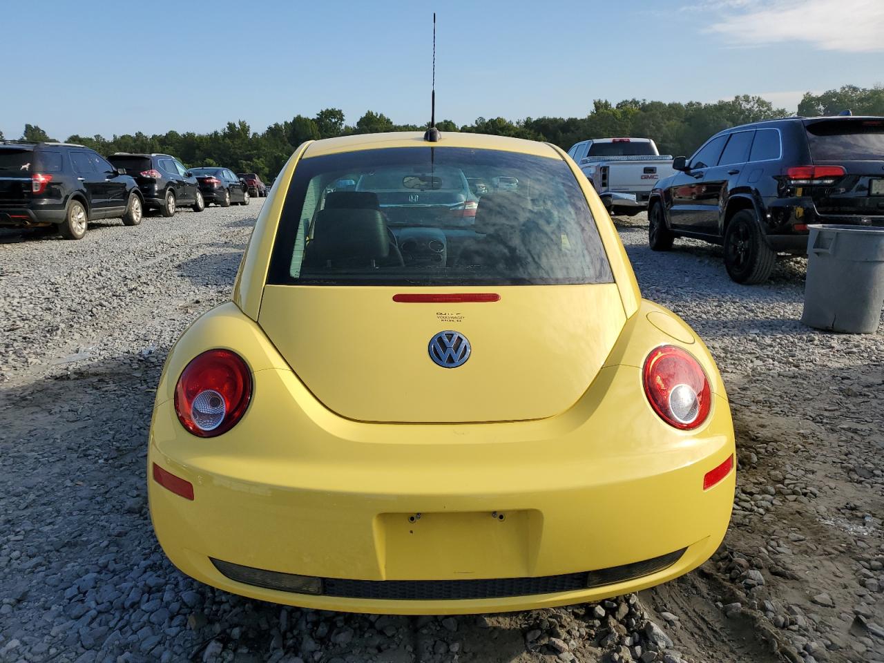 2008 Volkswagen New Beetle S VIN: 3VWPW31C78M505322 Lot: 68173464