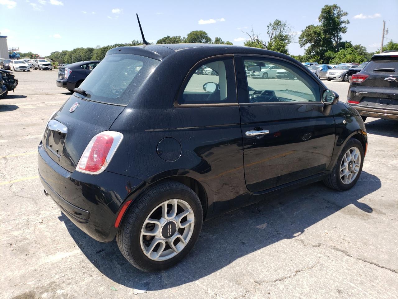 VIN 3C3CFFAR9FT689774 2015 FIAT 500 no.3