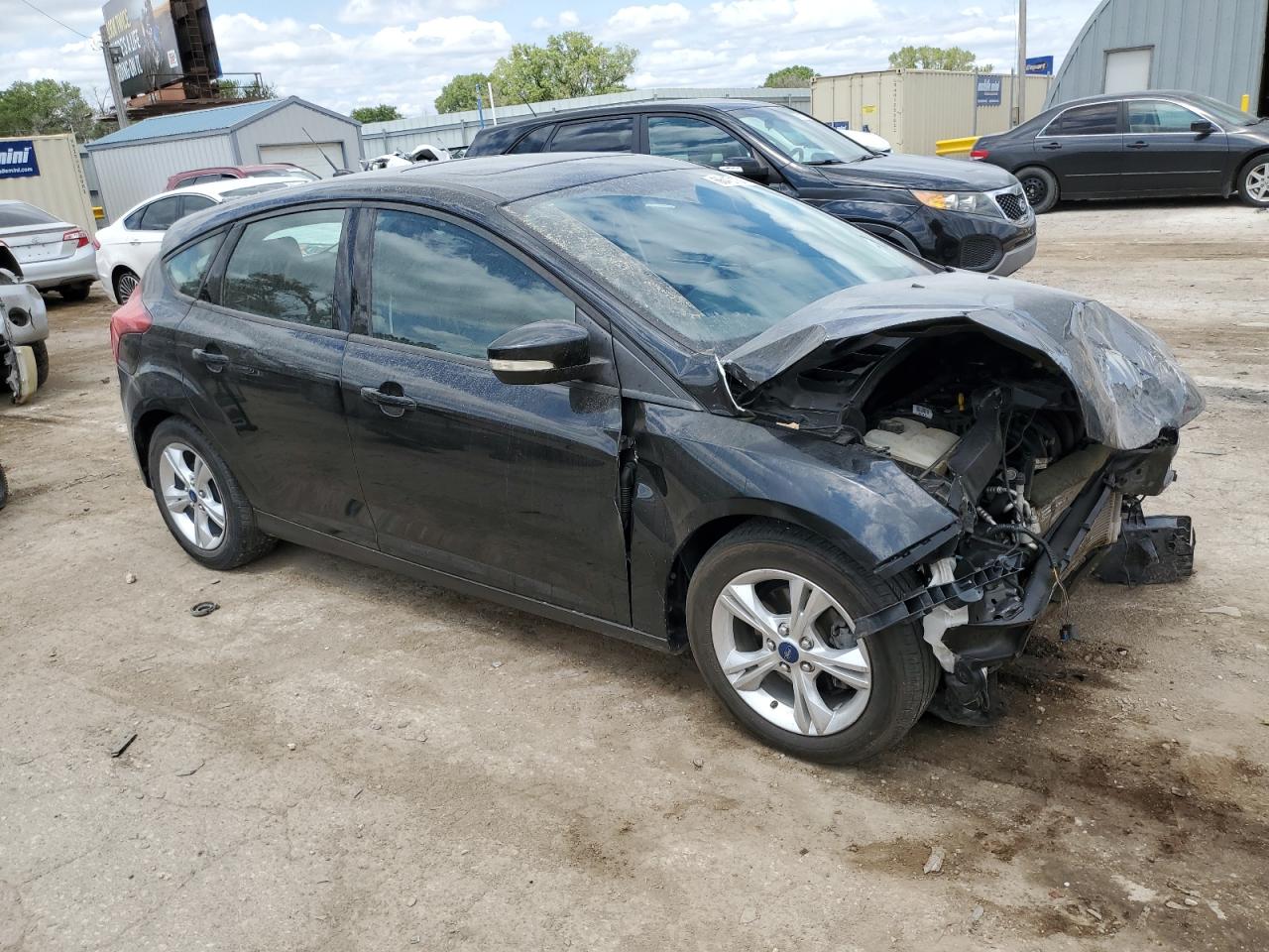 1FADP3K21EL127977 2014 Ford Focus Se