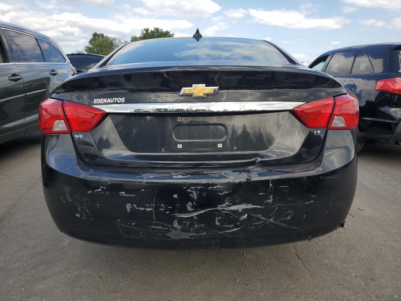 2G1105S39J9111509 2018 Chevrolet Impala Lt