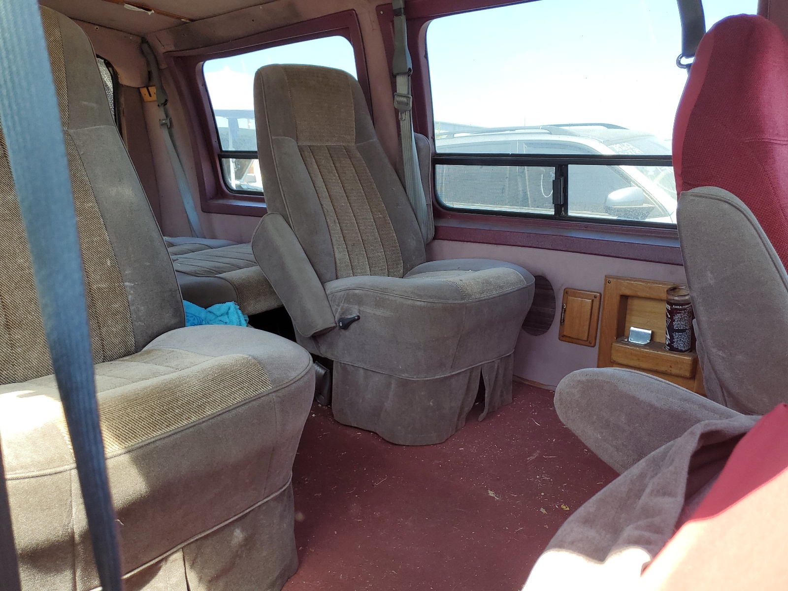 1FDEE14H4PHB20954 1993 Ford Econoline E150 Van