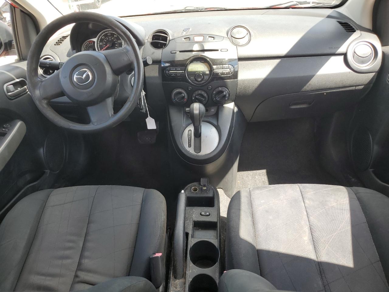 JM1DE1KY8E0172702 2014 Mazda Mazda2 Sport