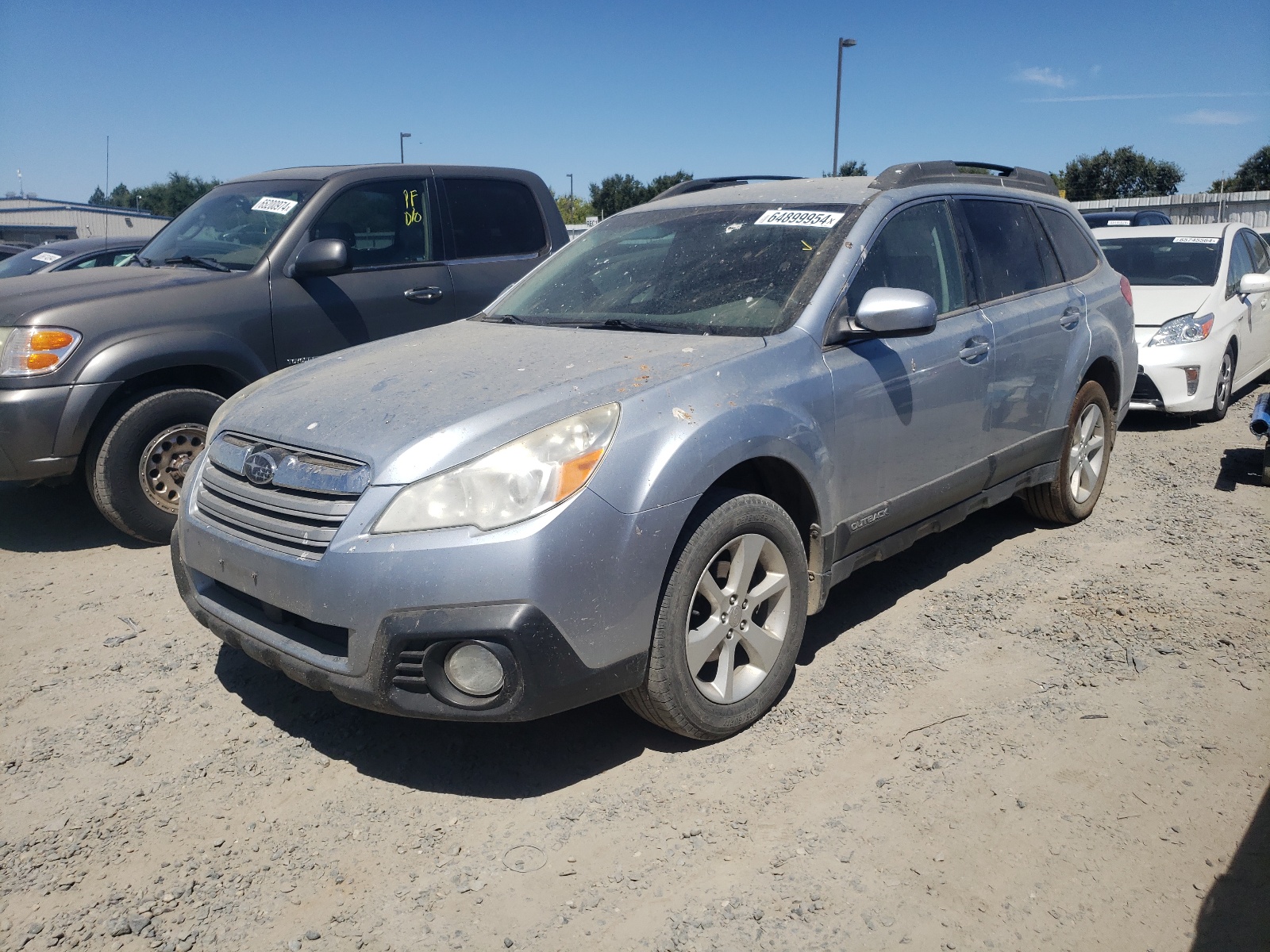 2014 Subaru Outback 2.5I Premium vin: 4S4BRBCC9E3215653