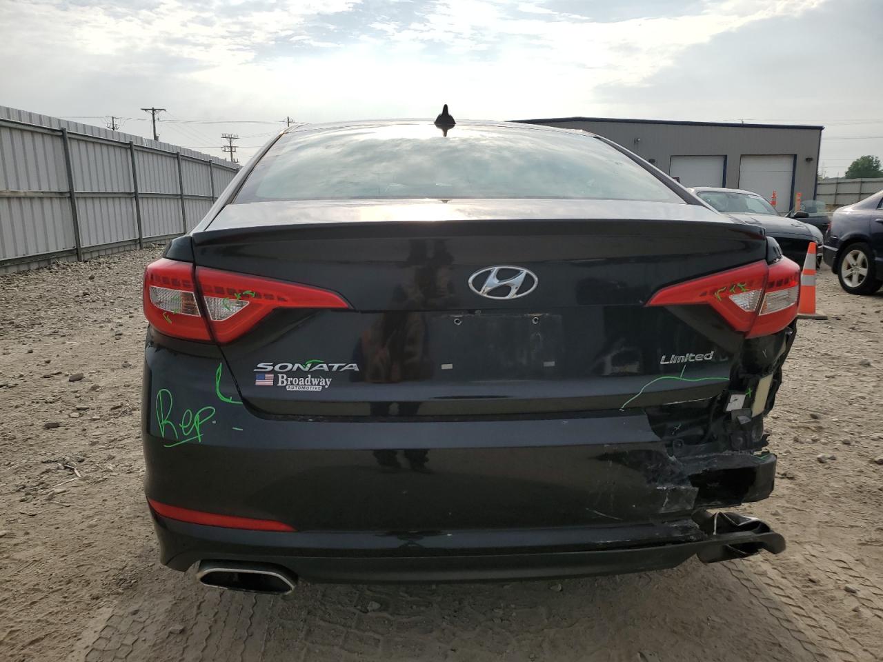 2016 Hyundai Sonata Sport VIN: 5NPE34AF2GH332848 Lot: 65637074