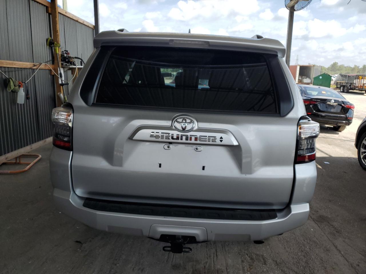 2024 Toyota 4Runner Sr5 VIN: JTEEU5JR5R5314520 Lot: 68022284