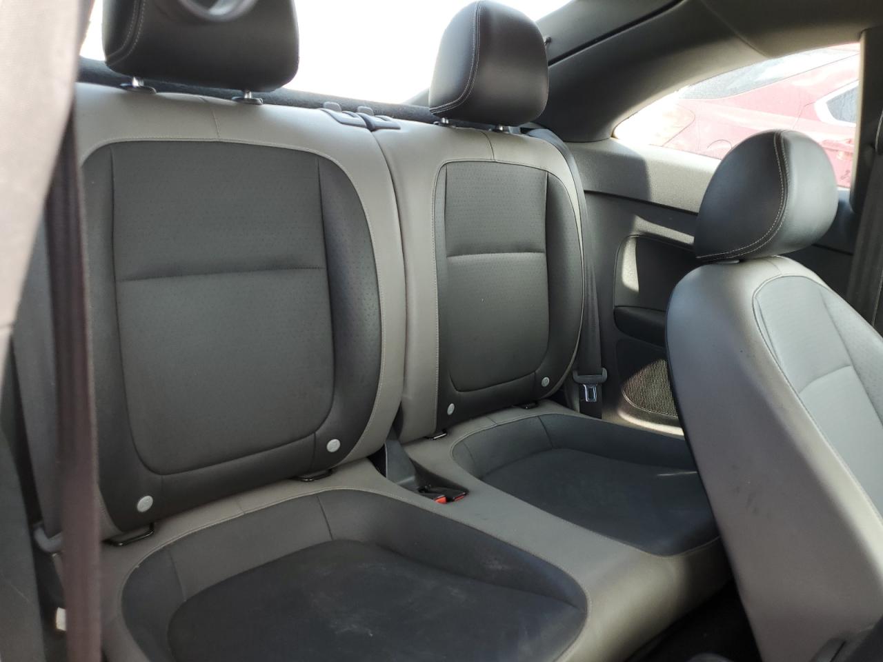 2015 Volkswagen Beetle 1.8T VIN: 3VWF17AT6FM603210 Lot: 67126554