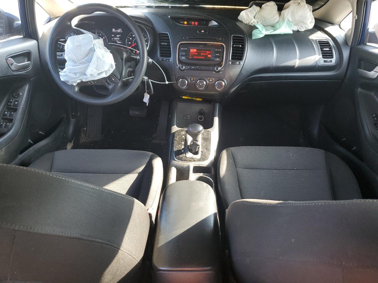 2017 Kia Forte Lx VIN: 3KPFK4A7XHE125954 Lot: 64675424