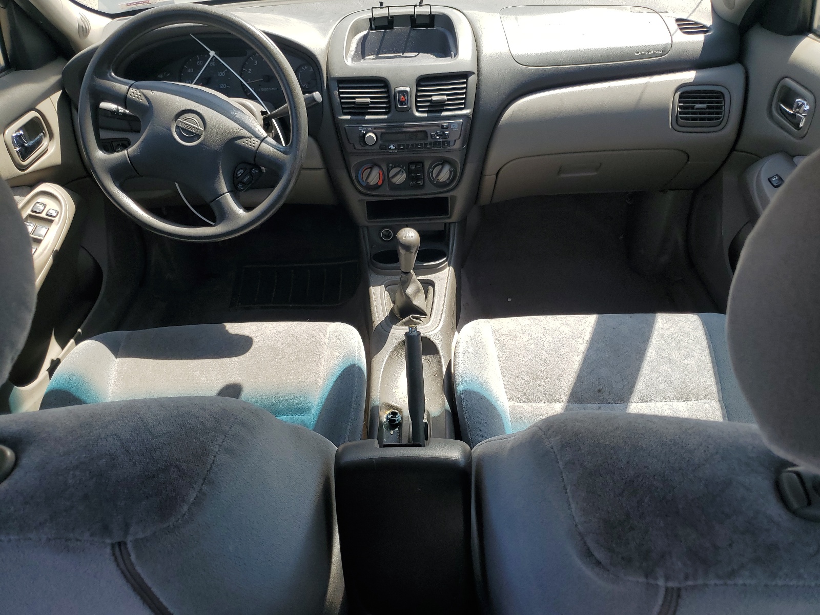 3N1CB51A72L551904 2002 Nissan Sentra Gxe