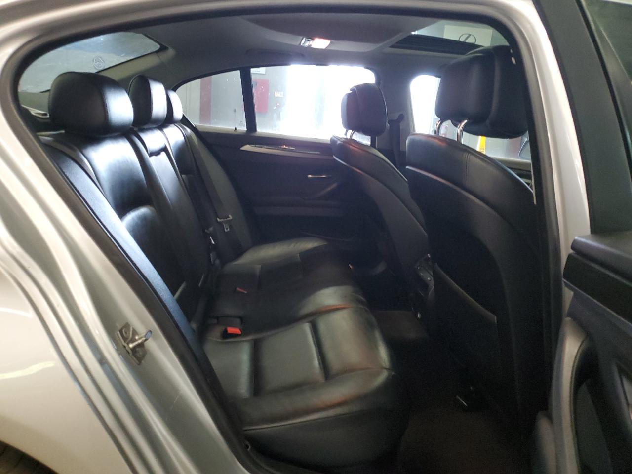 2012 BMW 528 Xi VIN: WBAXH5C59CDW09089 Lot: 69179844