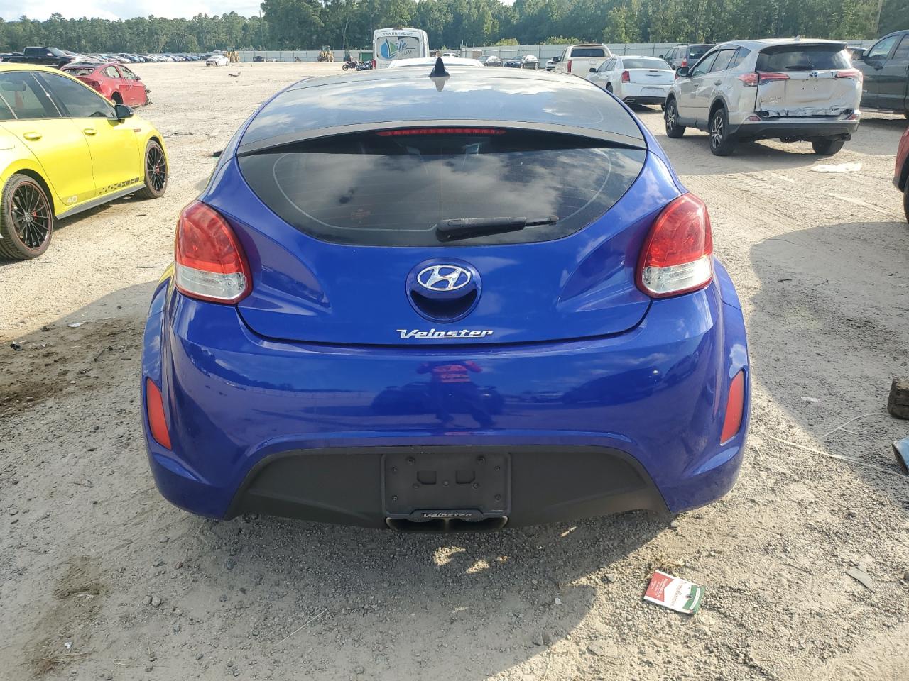 KMHTC6AD7CU066319 2012 Hyundai Veloster