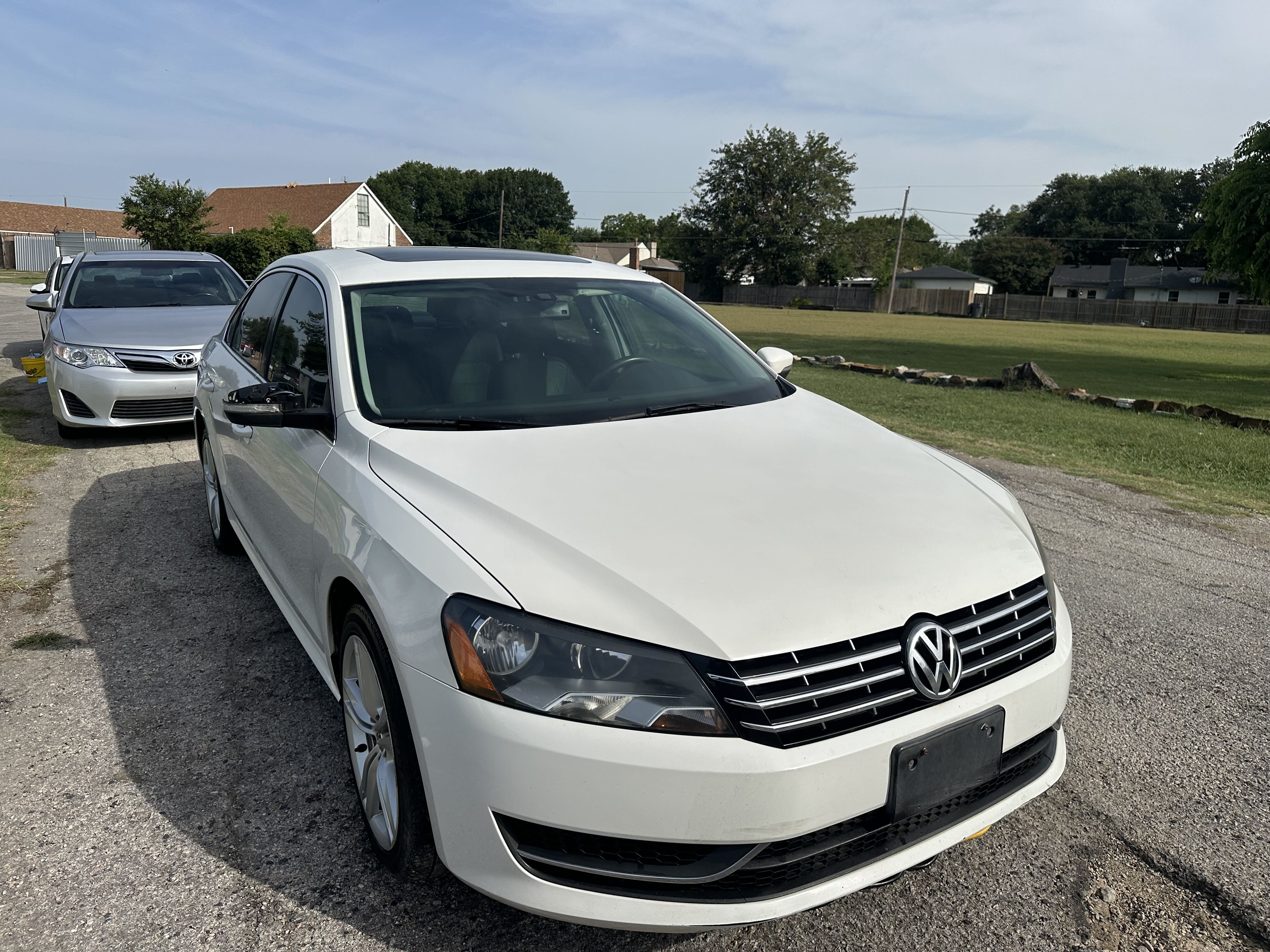 2014 Volkswagen Passat Se vin: 1VWBN7A35EC044333