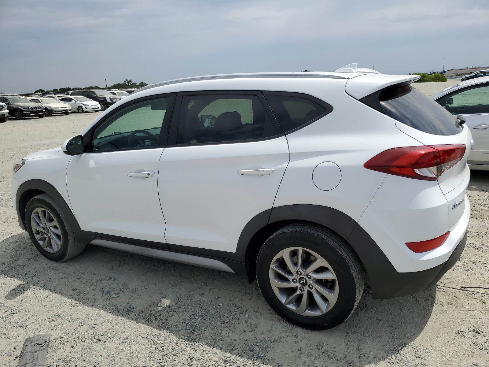 2018 Hyundai Tucson Sel vin: KM8J33A48JU748239