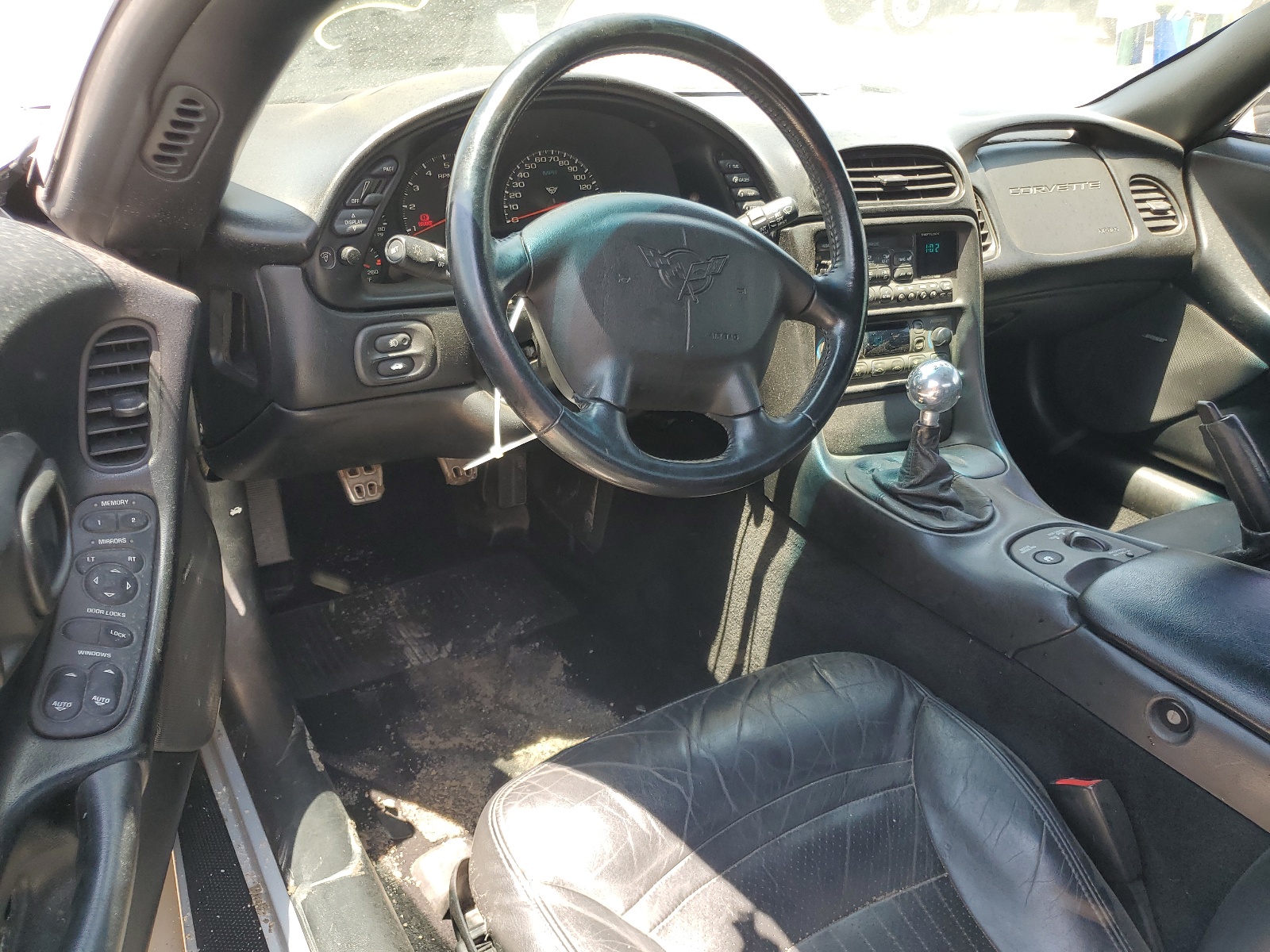 1G1YY32G115103058 2001 Chevrolet Corvette