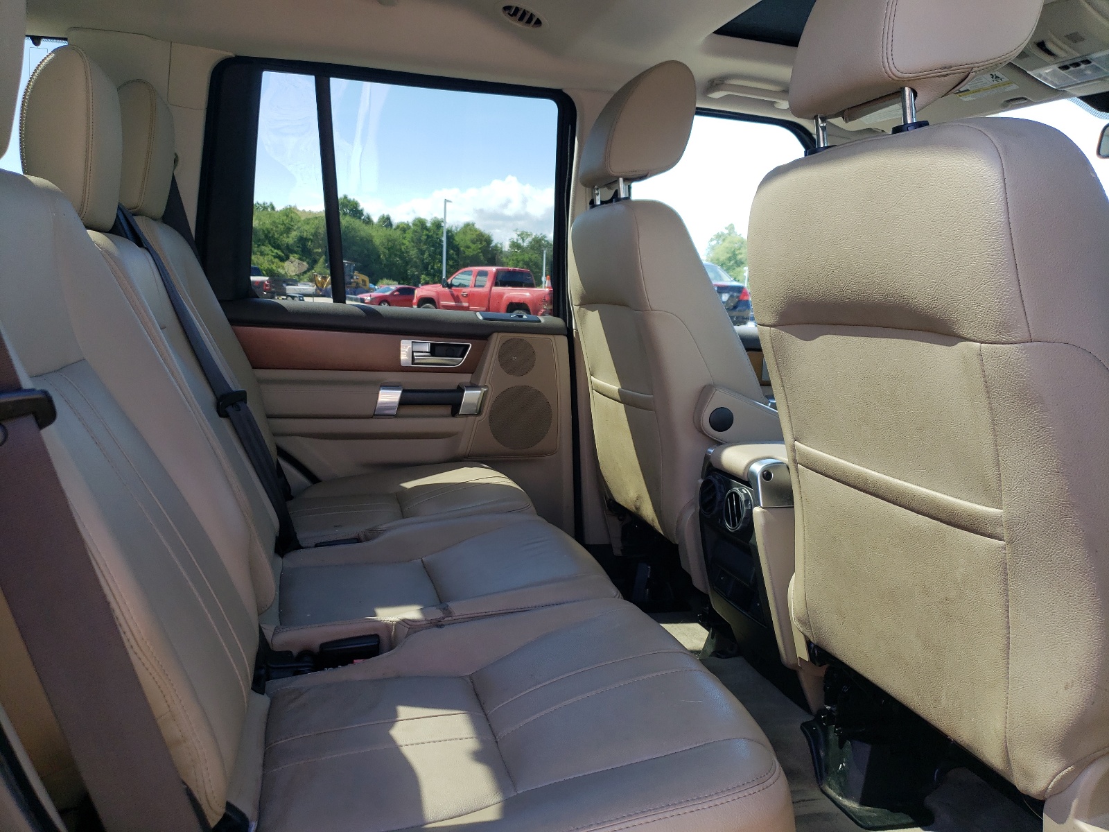 SALAG2V62GA819548 2016 Land Rover Lr4 Hse