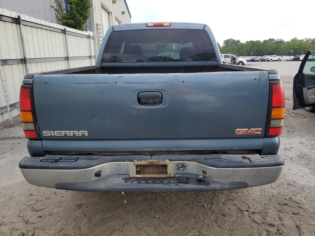 2006 GMC New Sierra K1500 VIN: 2GTEK13T461244307 Lot: 67913604