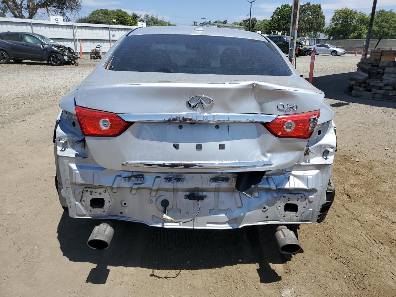 JN1EV7AP3GM302156 2016 Infiniti Q50 Premium