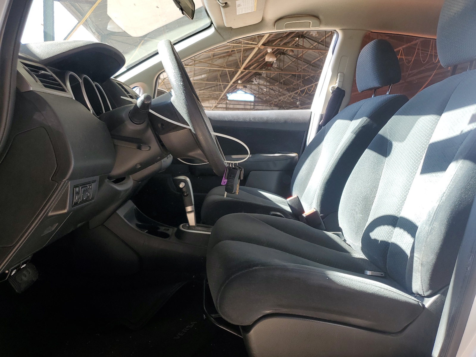 3N1BC1CP2AL440906 2010 Nissan Versa S