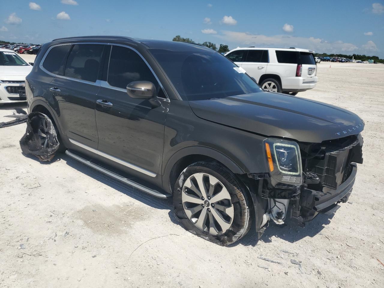2020 Kia Telluride S VIN: 5XYP64HC1LG092771 Lot: 66703784