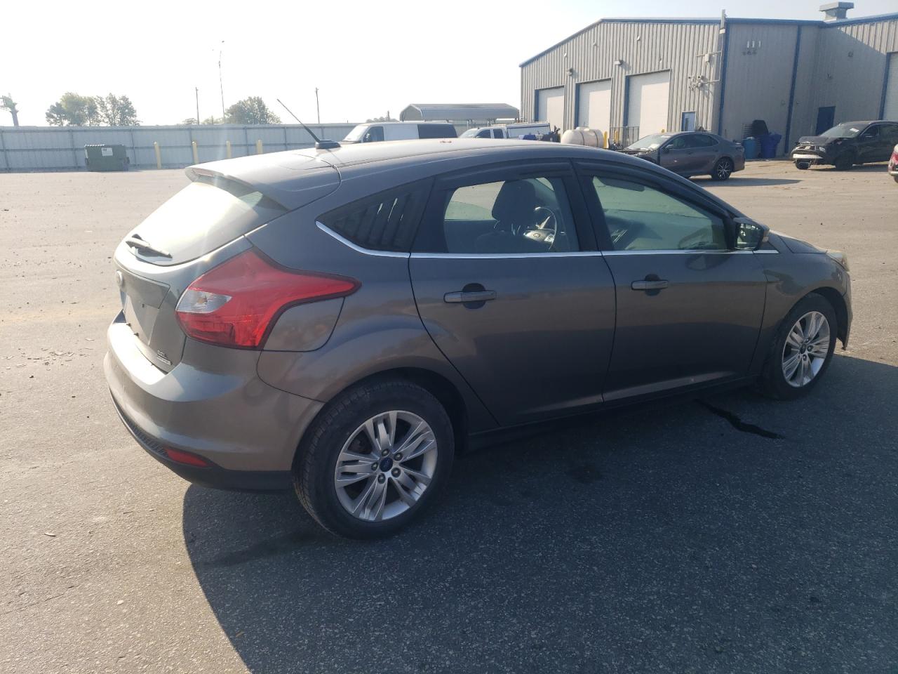 1FAHP3M25CL378125 2012 Ford Focus Sel