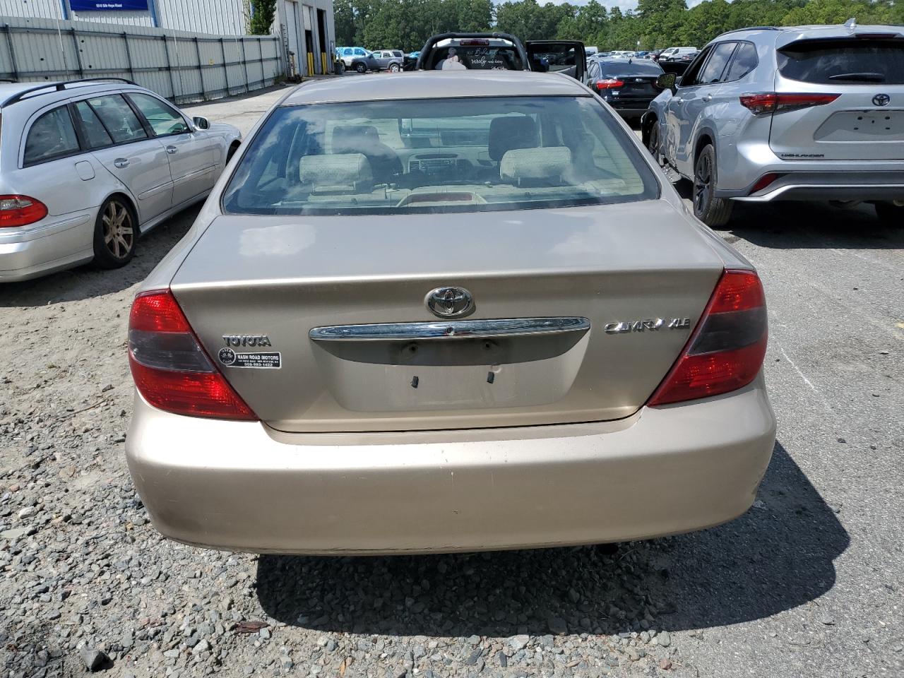 4T1BE30K73U652328 2003 Toyota Camry Le