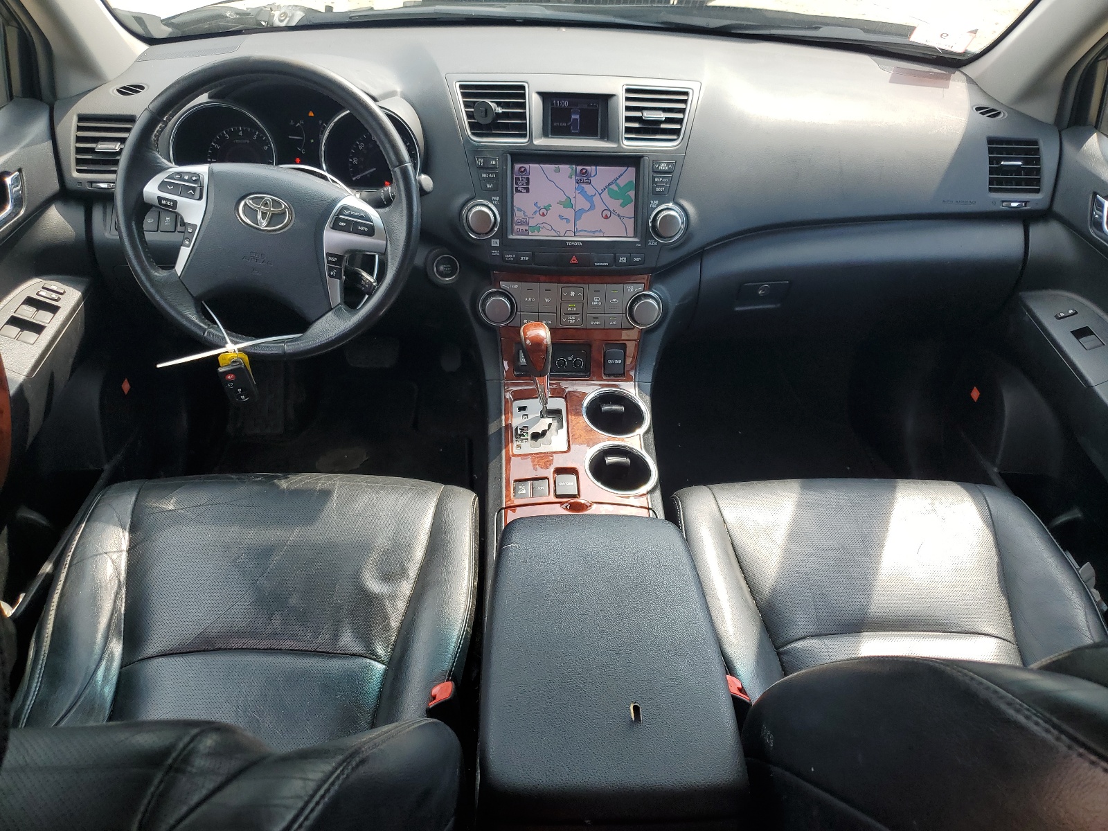 5TDDK3EH0BS092464 2011 Toyota Highlander Limited