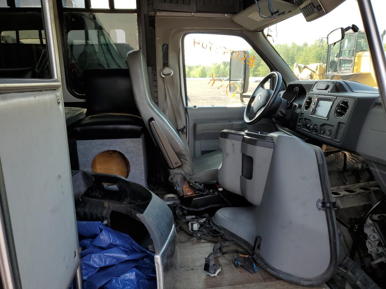 2012 Ford Econoline E350 Super Duty Cutaway Van VIN: 1FDEE3FS3CDB04931 Lot: 69467994